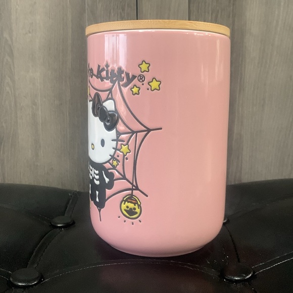 New Hello Kitty Pink Skeleton Halloween Ceramic Canister Cookie Snack Candy Jar - Picture 5 of 9